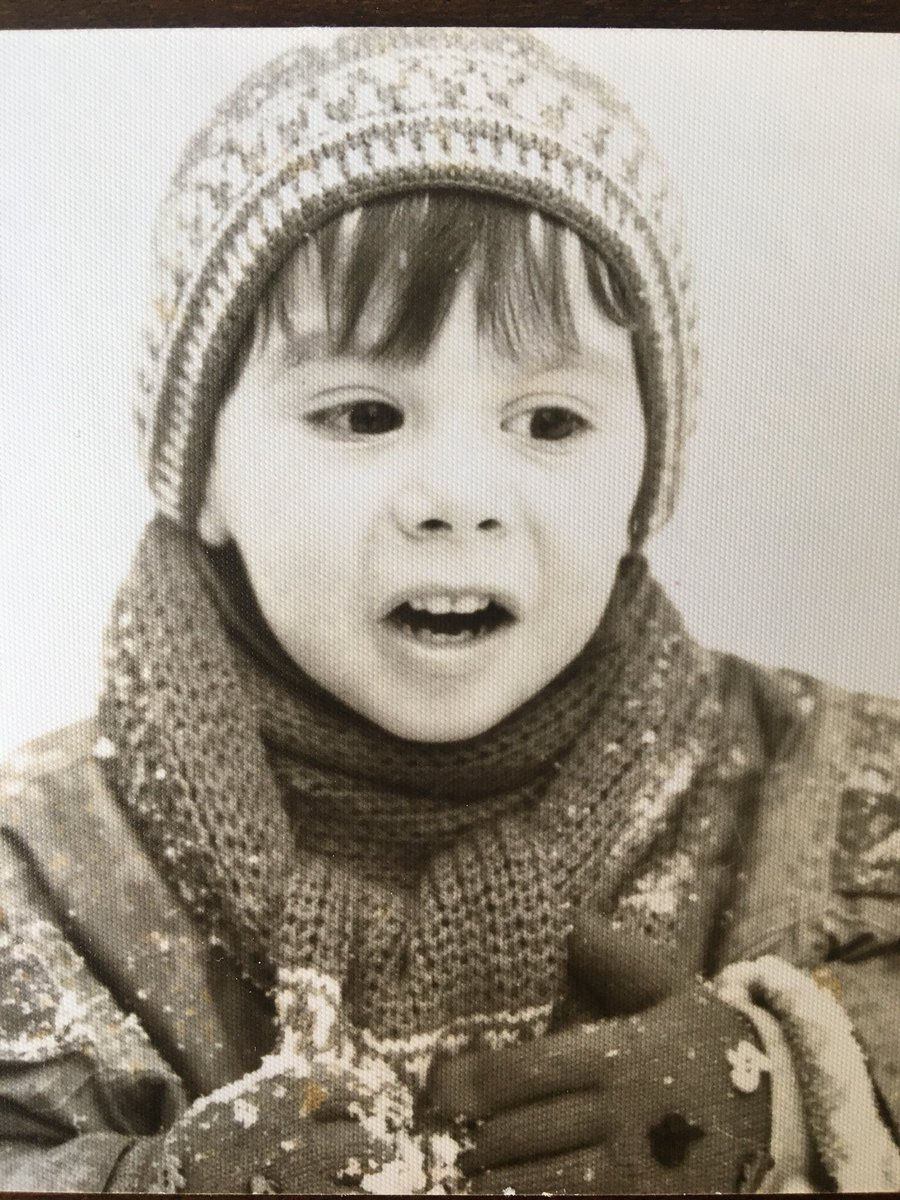 Bugün zor bir gün oldu Anıl için, o yüzden karlı fotoğraf koymak istedim 💗