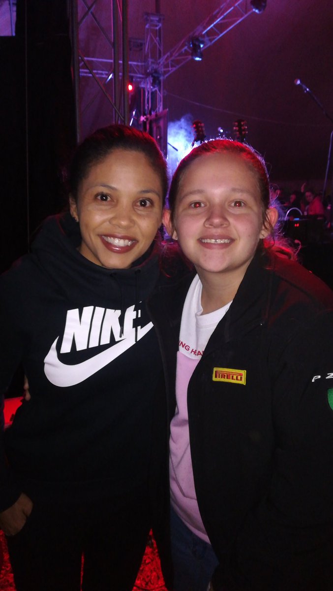 venter_hettie's tweet photo. @carlamackenzie7 @MartinBester #Kremetart2018 #JacarandaFM #VirLiefde https://t.co/OSLhpgrqXm