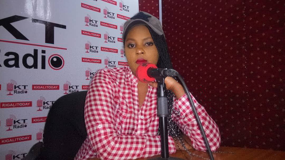 themanerwanda's tweet photo. MARINA LIVE IN... @ktradiorw she is launching her new song ft @harmonize_tz #Love_you then she explain why some songs expired and disappeared after a short Time. #TheManeOnTheTop https://t.co/bdE6q60v6Q