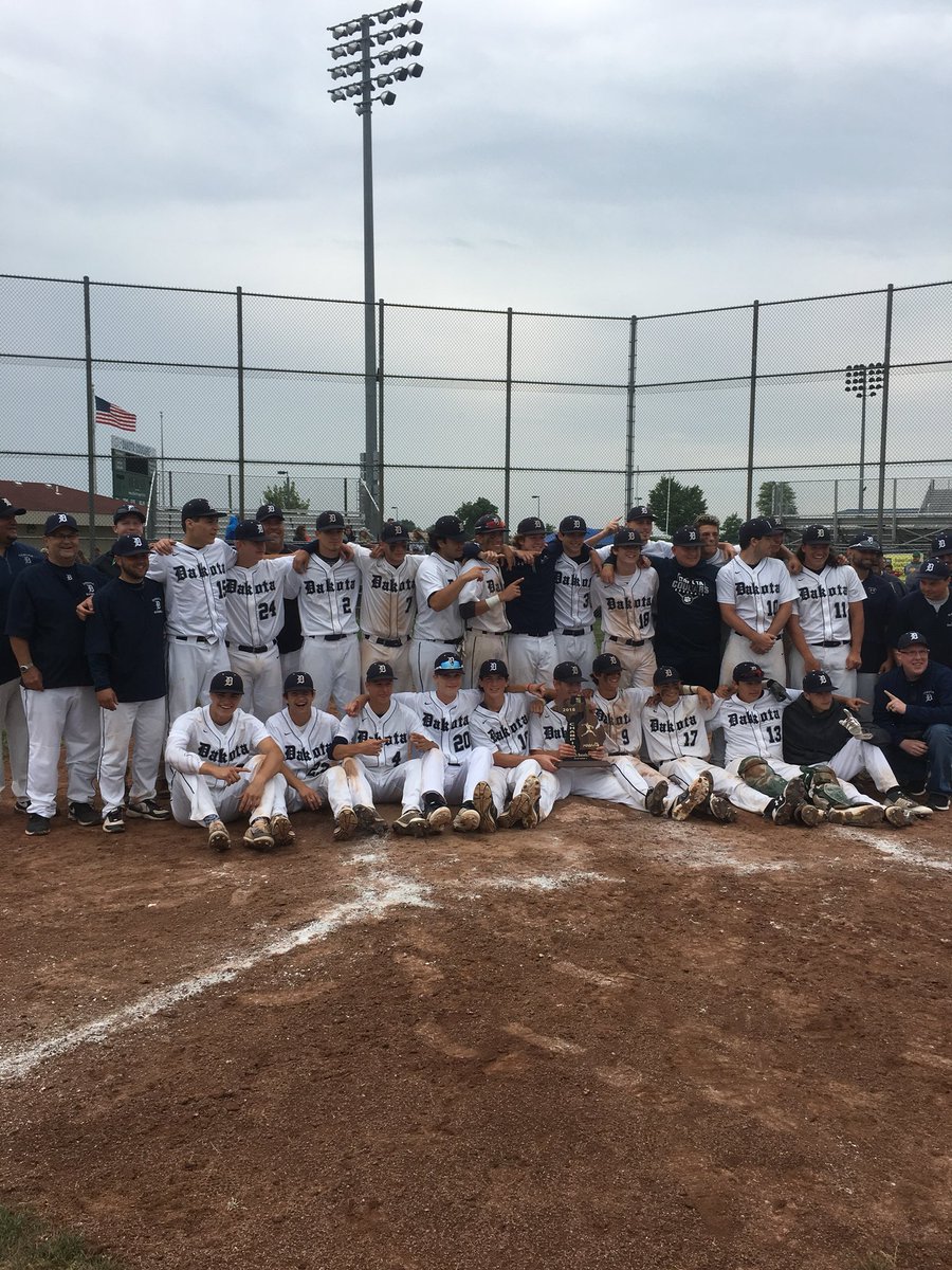 Dakota_Cougars's tweet photo. Dakota Cougar Baseball =
MHSAA Regional Champions 
Dakota 2 
DeLaSalle 1
~~~~~~~~~~~~~~~~~~~~~
Oh ah - YOU WISH YOU WERE A COUGAR 🐾🐾🐾🐾🐾🐾🐾 https://t.co/oCLQ7zVR00