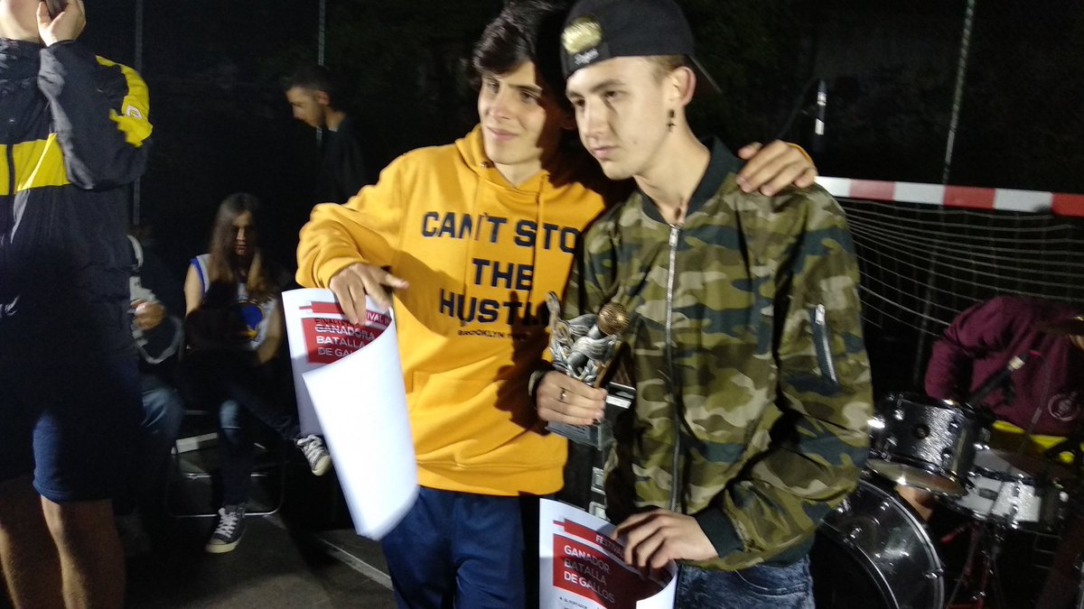 Ya tenemos ganador de la batalla #FreeStyleRap del #Intertutos2018. Mr M!!!! Enhorabuena!!!! Y felicidades también a Napet que ha quedado finalista. Los dos se llevan dos cheques regalo por cortesía de <a href="/LaVaguada/">La Vaguada</a>.