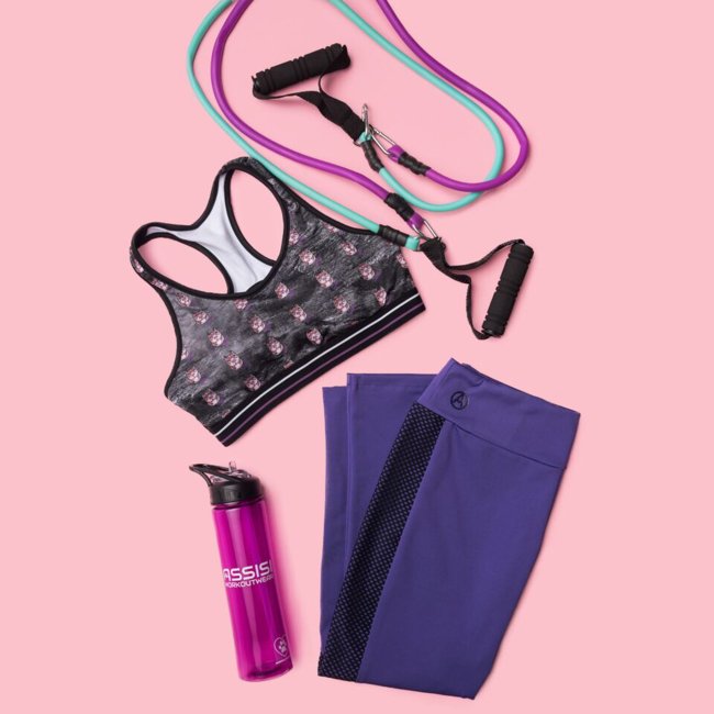 Assisi_Wear's tweet photo. Get moving and grooving 💪🏼

🛍: https://t.co/5muI2FQTXA 

#Assisiworkoutwear #BrandForACause #ShopForACause  #WorkOut #Athleisure #Style #waterbottle #Shopnow #Fashion https://t.co/jRHAy505m6