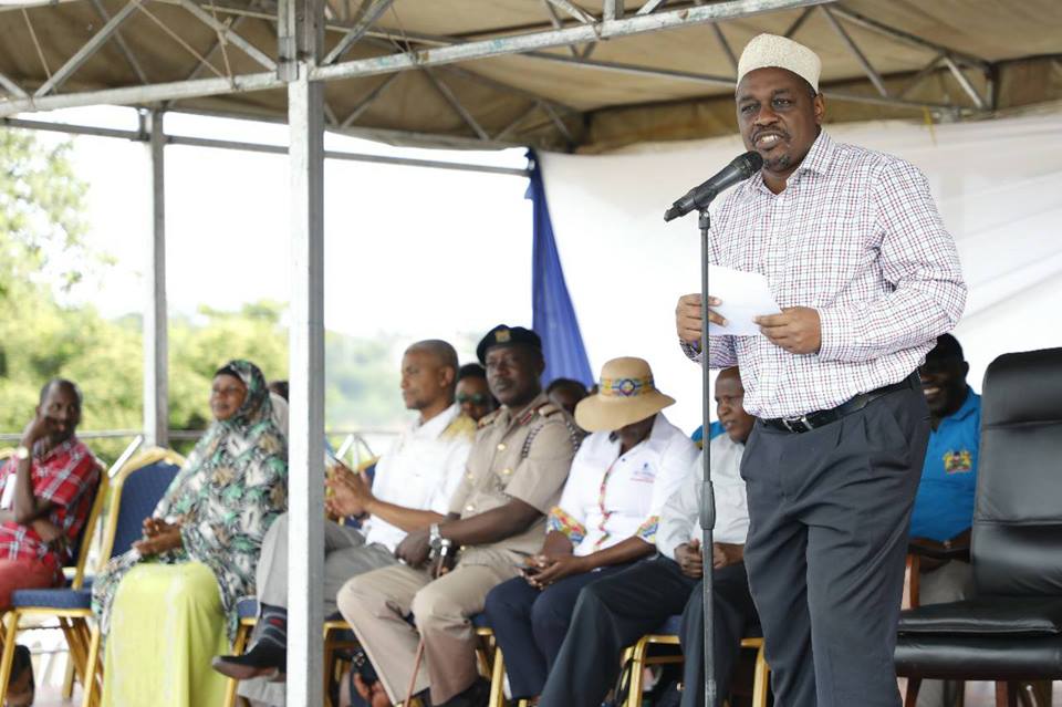 HamadiIddiBoga's tweet photo. Yesterday, I joined @Kingi_William DG @MombasaCountyKe & other stakeholders to celebrate #WorldOceanDay2018 at Mama Ngina drive. Present were PS Educatipn Prof.Micheni Ntiba, PS Shipping Ms.Nancy Karigithu, County Commissioner Achoki & Harun Rashid Khator of fisheries department. https://t.co/RZRY1VQgJd