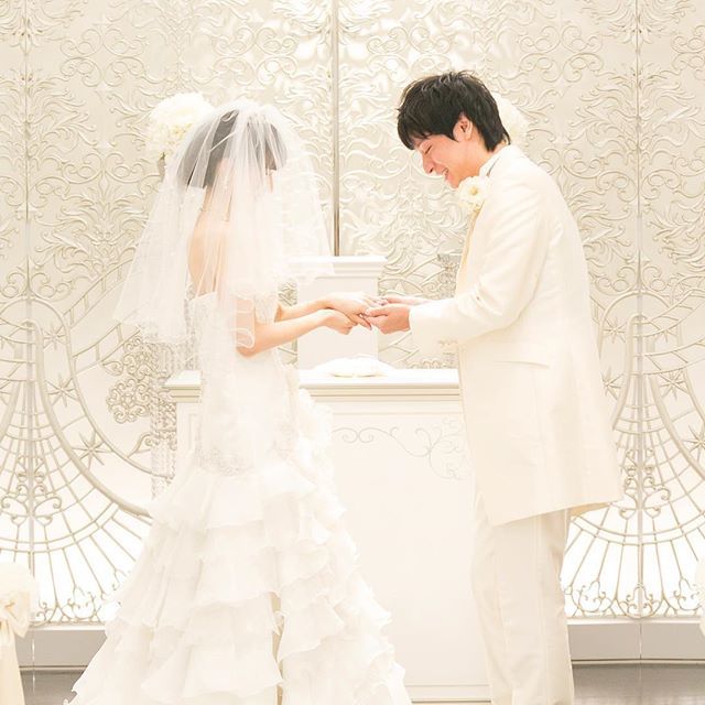 SimpleWeddingJP's tweet photo. チャペルで挙式のようなフォトウェディング💕
雨の季節でもチャペルなら安心して撮影頂けますよ✨
.
.
#フォトウェディング #写真だけの結婚式 #結婚写真 #チャペル #挙式 #入籍しました #結婚記念日 #結婚 #photowedding #weddingphoto #代官山 #東京 https://t.co/cwpqFZ26um https://t.co/wmzfSmfzax