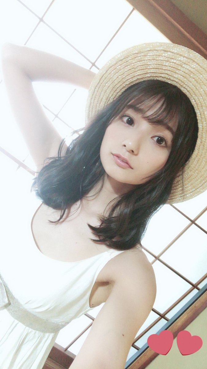 高野 麻里佳 7 30 月 発売1st写真集 まりん夏 オフショット ボツチェキ にあった麦わら帽子を正しく装備するとこうなります 麦藁のオンザクルーーーズ を思い出した皆様は高野家と仲良くなれるかも 笑 ご予約は秋田書店さん Amazonさん