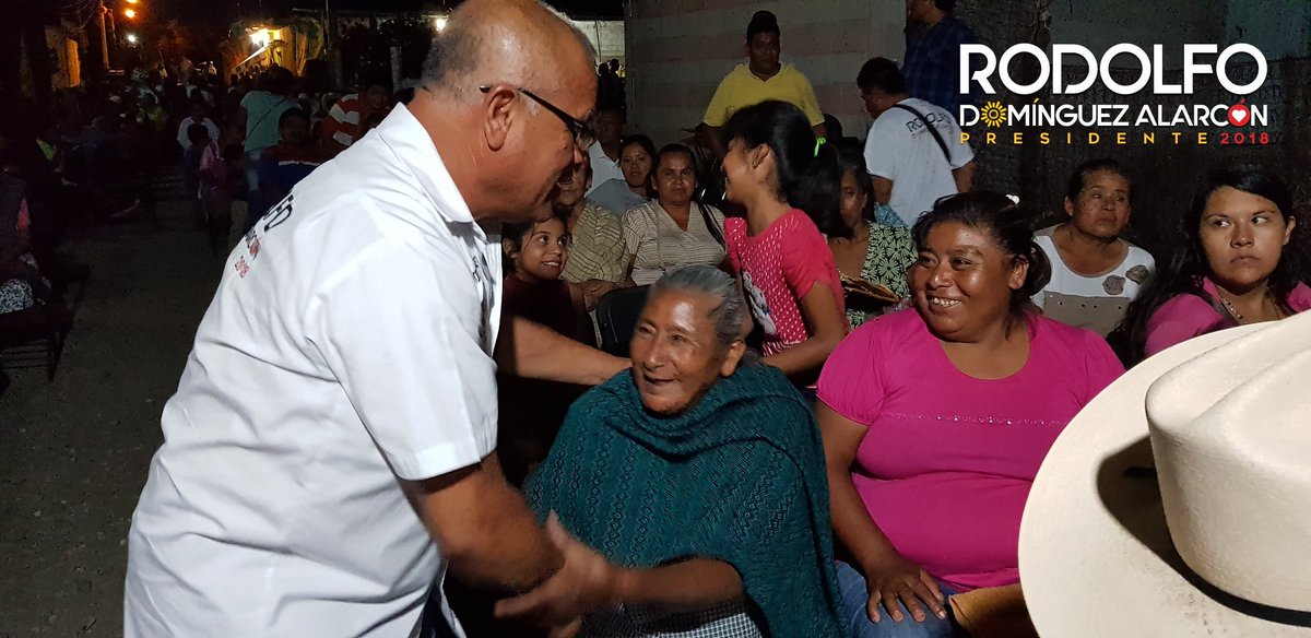 rodolfo_dom's tweet photo. En Telixtac, una comunidad unida y organizada trabajaremos juntos para sacar adelante todas las necesidades.
#YoPorBobas #PorqueNosConocemos #SigamosAdelante #PRD #PSD https://t.co/hWZmIix54N
