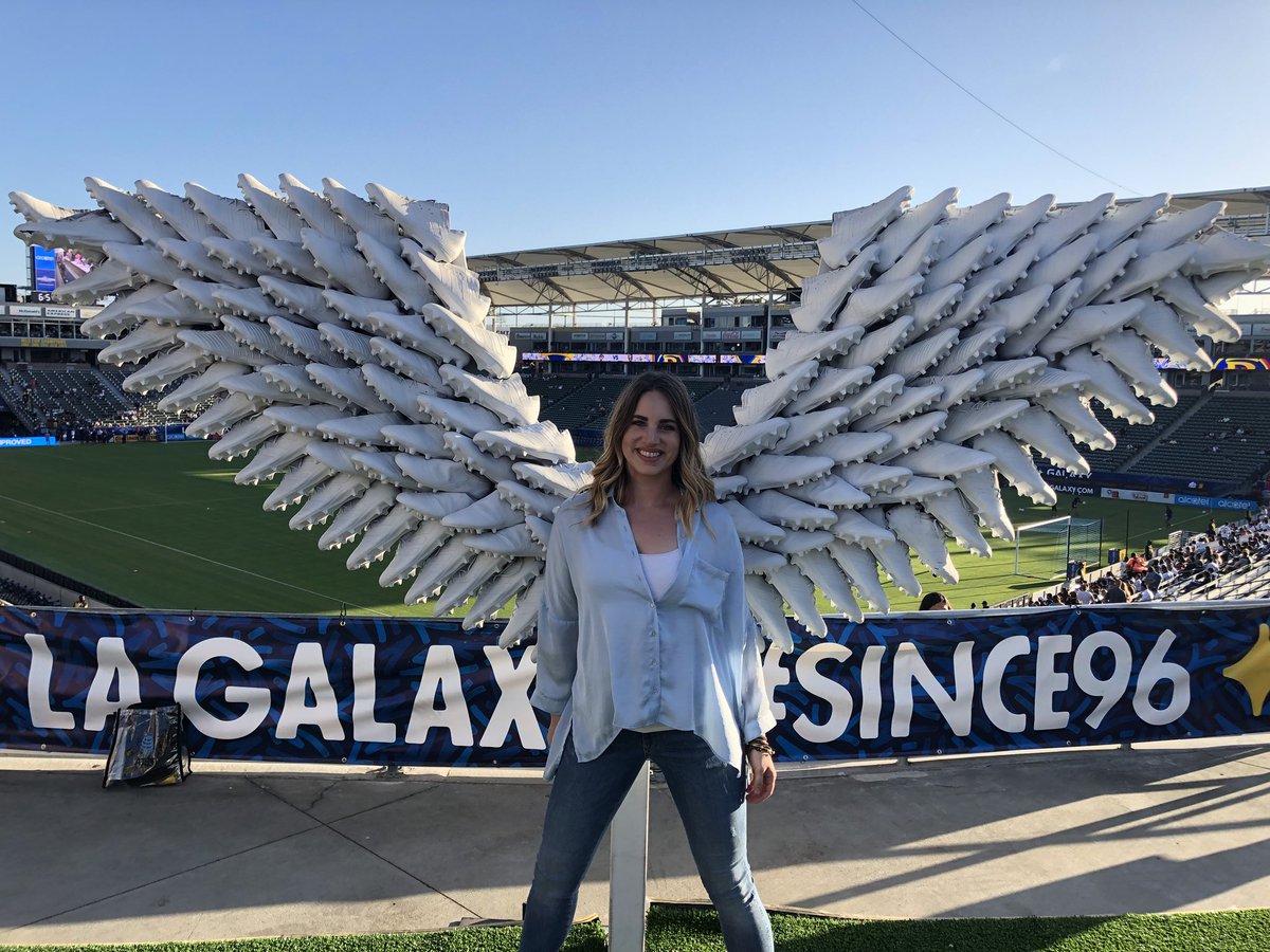 thekellyfrances's tweet photo. What up @LAGalaxy !
I am in you!
#ATLtoLA https://t.co/uutMbAkvay