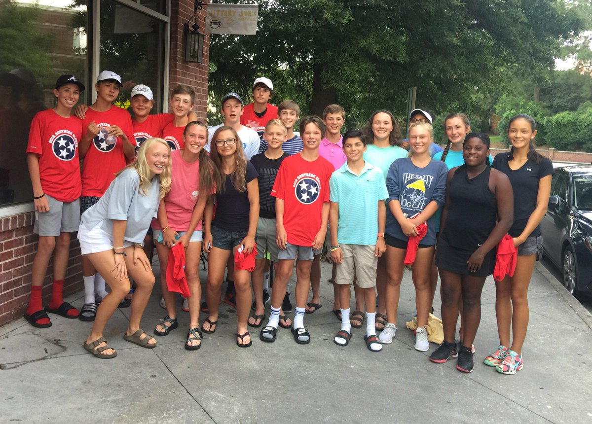 ustatennessee's tweet photo. Team Tennessee dinner at the 14U Southern Closed in Macon, GA! https://t.co/DAwBH5f61u