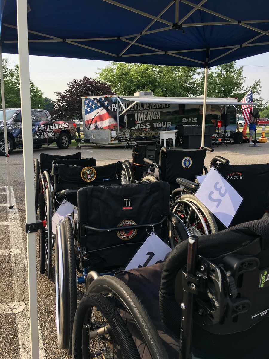 PVA1946's tweet photo. #Veterans enjoyed some friendly competition today at our Old Dominion Brawl Mid-Atlantic Bass Tournament hosted by @PvaMidatlantic. Disabled anglers are paired w/able-bodied partners who serve as coaches. Learn more at https://t.co/i5b3HdujQQ #PVAble https://t.co/zqs5mC65GH