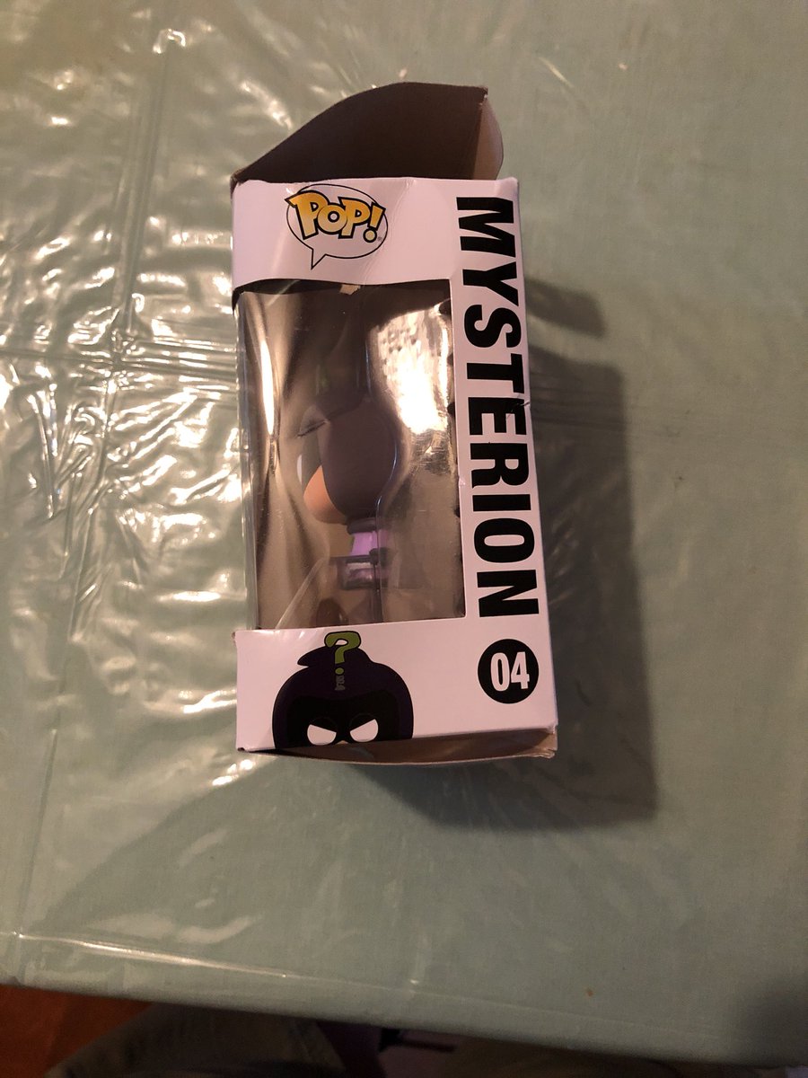 Skroob62's tweet photo. @AmazonHelp I would like to return this item but says I cannot. It was shipped completely damaged and unacceptable order#
114-9460269-8628253 https://t.co/m4yFqQYHnb