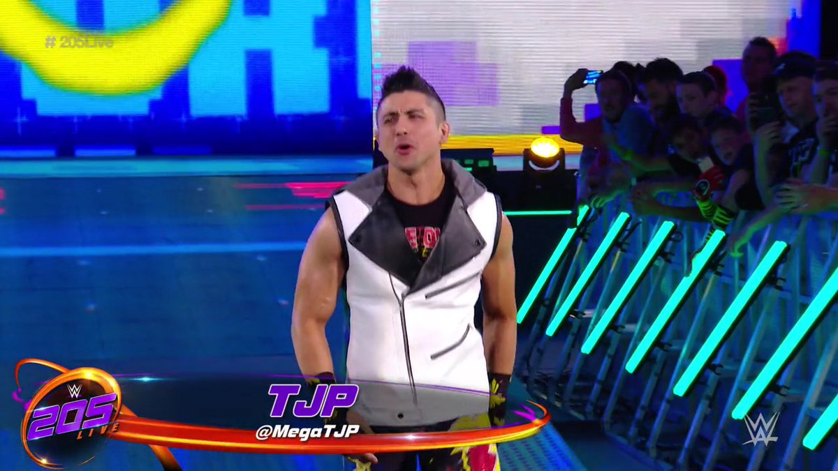 TJPerkinsNet's tweet photo. HQ 205 Live Screencaptures from May 15th are added-https://t.co/zAMdi9gx4S #TJP #205Live #CruiserGreat #BestTechnicalWrestlerInTheWorld https://t.co/wjNMj6zCfk