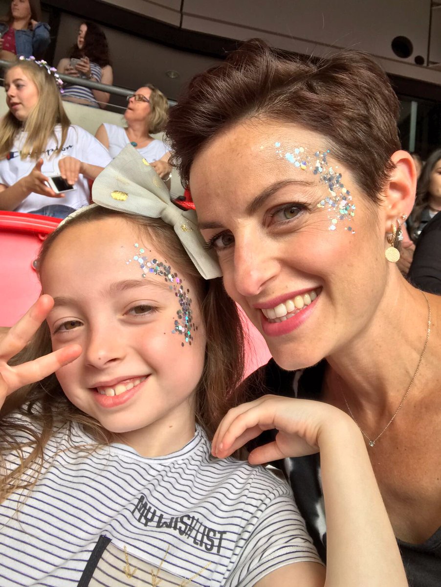 SadieGoldstone's tweet photo. Best birthday treat EVER!!!
#SUMMERTIMEBALL2018 with mum, Lily + Auntie Rach, Gab + Nic Marks. @ritaora and @JessGlynne my #favourites 😍🤪🎶 https://t.co/DWs5kf0kNp