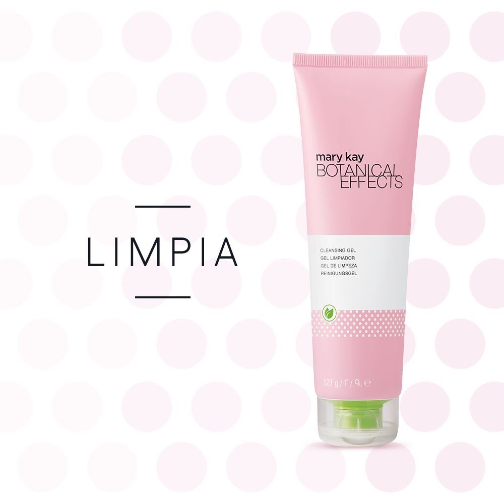 MaryKay_ARG's tweet photo. //#BotanicalEffects// Estos tres productos son ideales para un ritmo de vida agitado gracias a su innovadora fórmula con antioxidantes, vitaminas y minerales, dejando una piel super limpia en poco tiempo. Y como siempre, al finalizar la limpieza, recordá humectar tu rostro. 🍉🌿 https://t.co/yZ4i8m5xnm