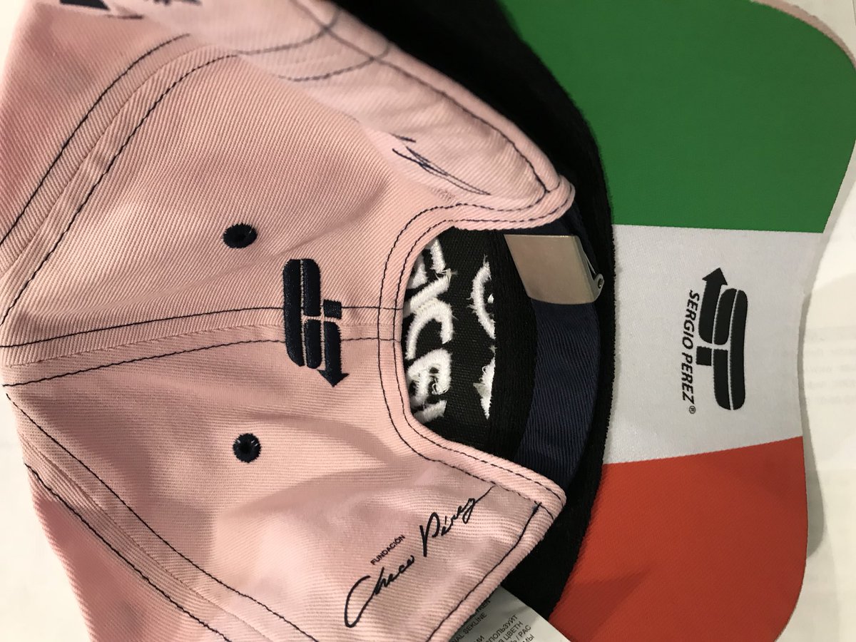 motorlat's tweet photo. En breve estaremos Sorteando la gorra 🧢 de @SChecoPerez Firmada #Checo @ForceIndiaF1 por nuestros canales de Instagram, Facebook y Twitter #SorteoMotorlat https://t.co/485iobgbBz