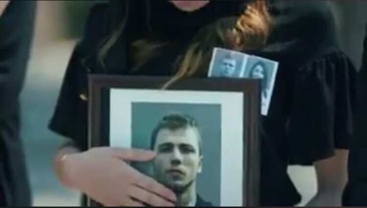 nutellaytol's tweet photo. Peki

HatrıBizdeSaklı YavBah https://t.co/Z1MEFe2lTK