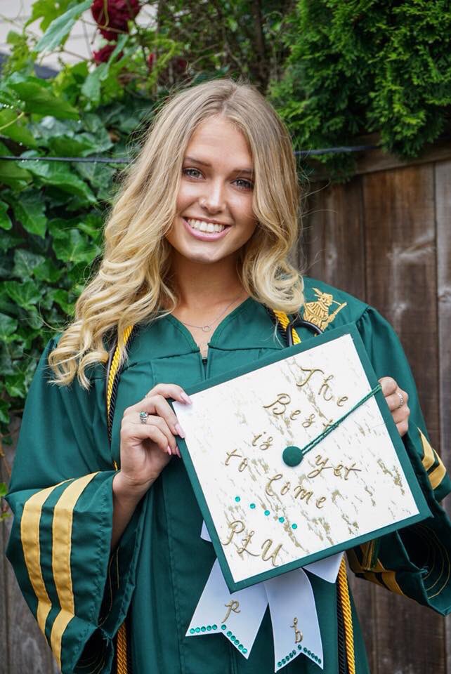 t_genton's tweet photo. Today we get to celebrate this beauty! I’ve never been more proud! YOU DID IT!!! https://t.co/CrTH09GljR