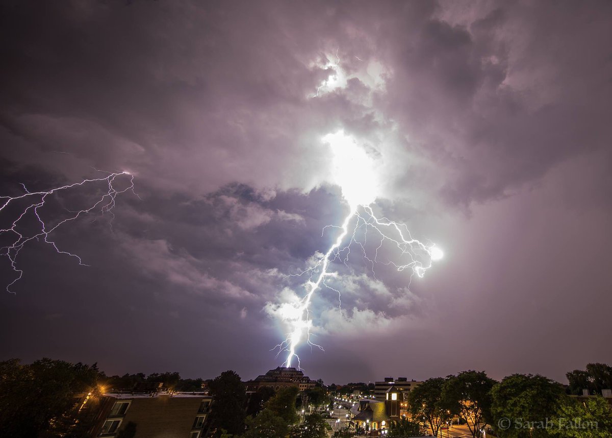 sarah fallon on twitter northern illinois around 3am thunderstorm