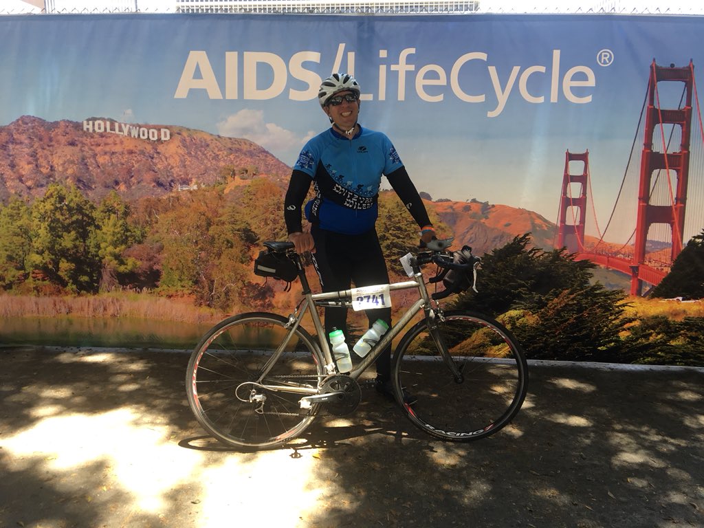 CycleWithMartin's tweet photo. Finished Day 7 of #AidsLifeCycle — without a single flat tire or other mechanical problem all week — I only mention it because I didn’t leave as early this morning, so I saw more riders on the course than usual, and saw dozens on the side of the road with flats or other repairs https://t.co/QWF2PSgqew