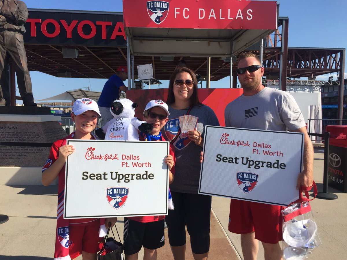 ToyotaStadiumTX's tweet photo. Congrats to the James family from right here in Frisco! They just got the #CFADFWSeatUpgrade courtesy of our friends at @ChickfilA! 

Want to get upgraded? Be sure to walk around the north concourse after gates open on match days! #FCDvMTL https://t.co/oSDVdvVbNp