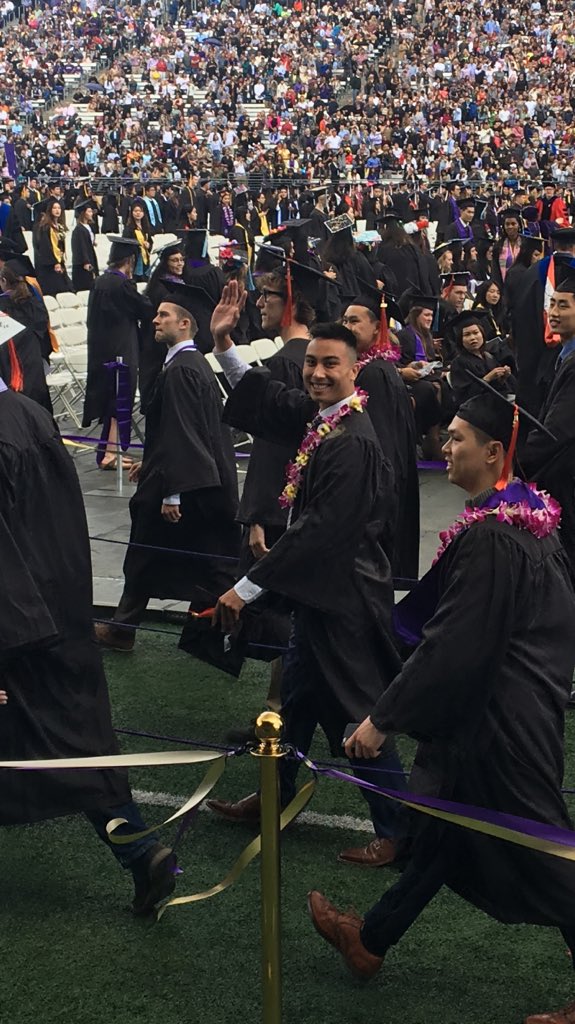 sueromero's tweet photo. Congrats nephew! So proud of u, civil engineer! #uwgrad2018 https://t.co/UuQSG9NtBT
