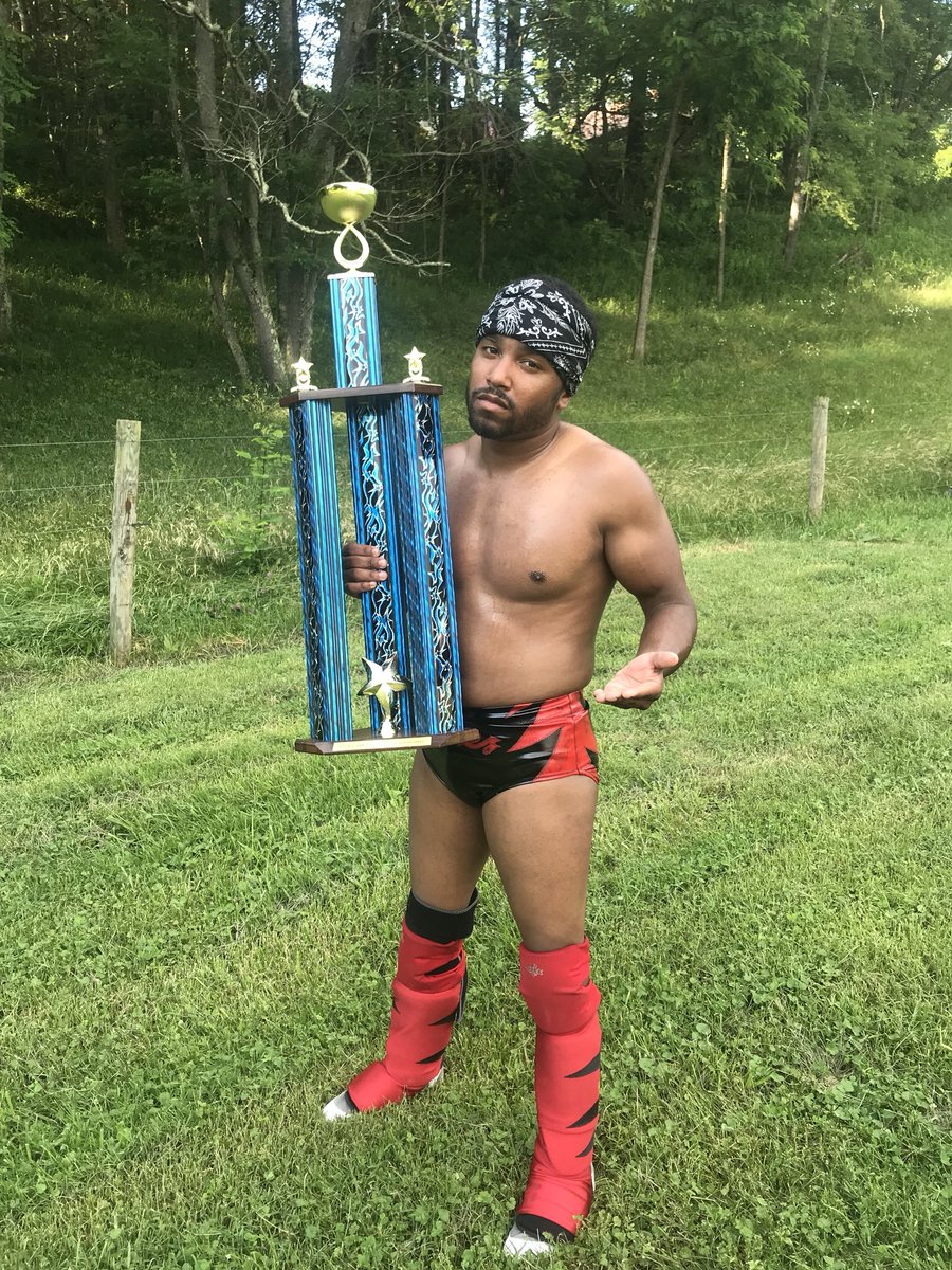 87JamesAnthony's tweet photo. First ever @aiwfwrestling Rock N The Valley Battle Royal Winner @aiwfmidatlantic @OfficialPWI @PWFCrystalCoast @CoupleOfJobbers @IndyPowerRankin @indywrestlemag @Im_MrEverything @RWC_Wrestling https://t.co/eoWRPq34Qu