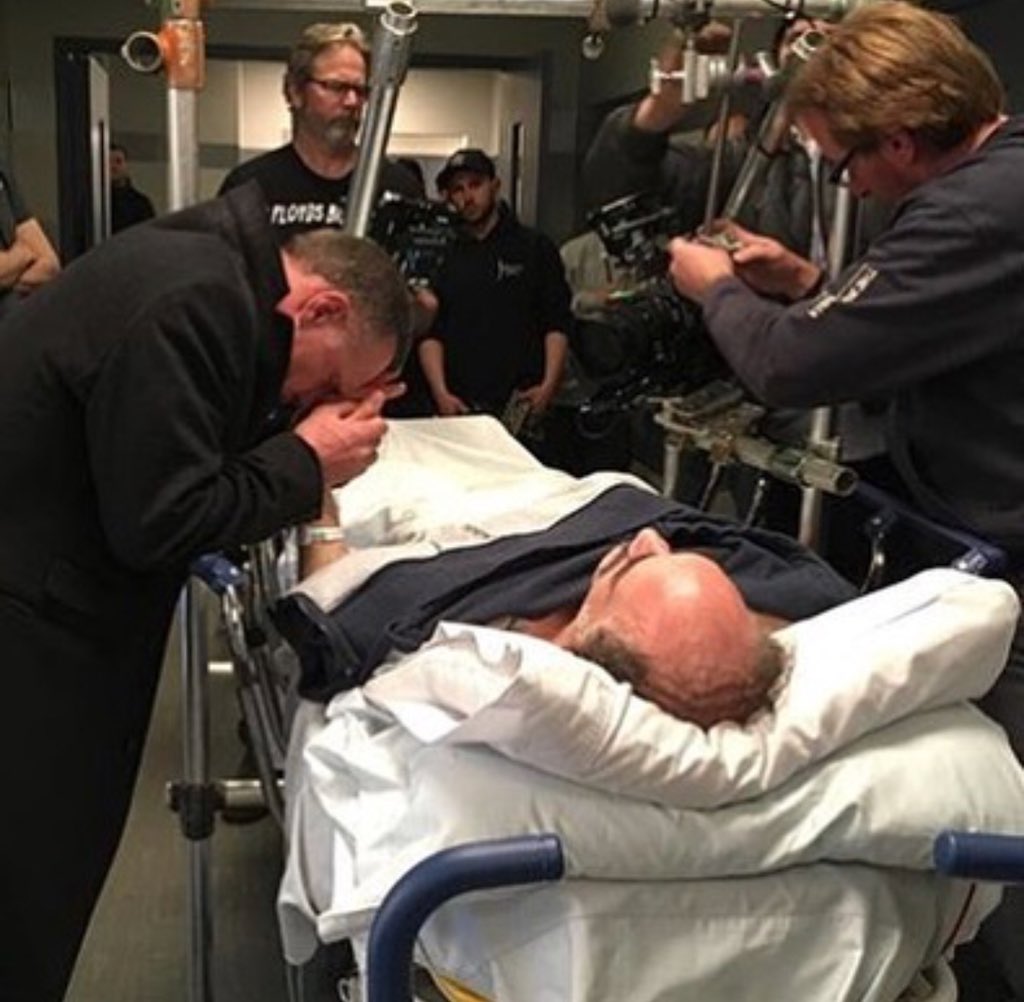 vicky on twitter tvscoopawards saddest death alvin olinsky on chicagopd https t co fddulodi0u twitter