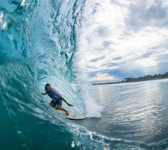 SumatranSurf's tweet photo. Photo 📷 by@douw_steyn_ - Cloudy sunsets.
.
.
.
.
.
.
.
.
.
.
#surf #surfing #waves #bagus #barrel #surfphotography #photography #sport #indonesia #mentawai #island #dream #perfection #wfk #hts #lancesright #travel #followme #explore #vsco #vscocam #blackandwhite #canon #sig… https://t.co/beGAivln6w