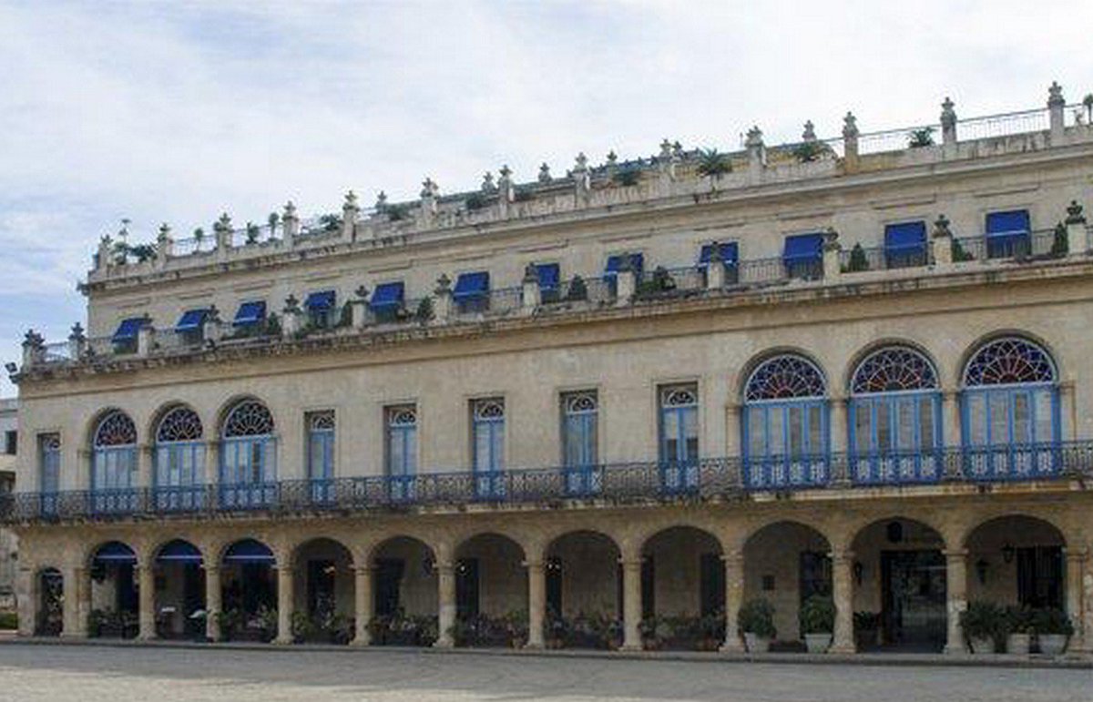 #Cuba #Havana #travel  #1Bedrooms Sleeps - 2 #holidays #rentals #vacations #holidaylettings #home #LuxuryTravel #luxury #apartments #villa #trip #familytravel #travelnotebook #holidayrentals #travelgoals  #BookNow goholidaylets.com/Cuba/133105