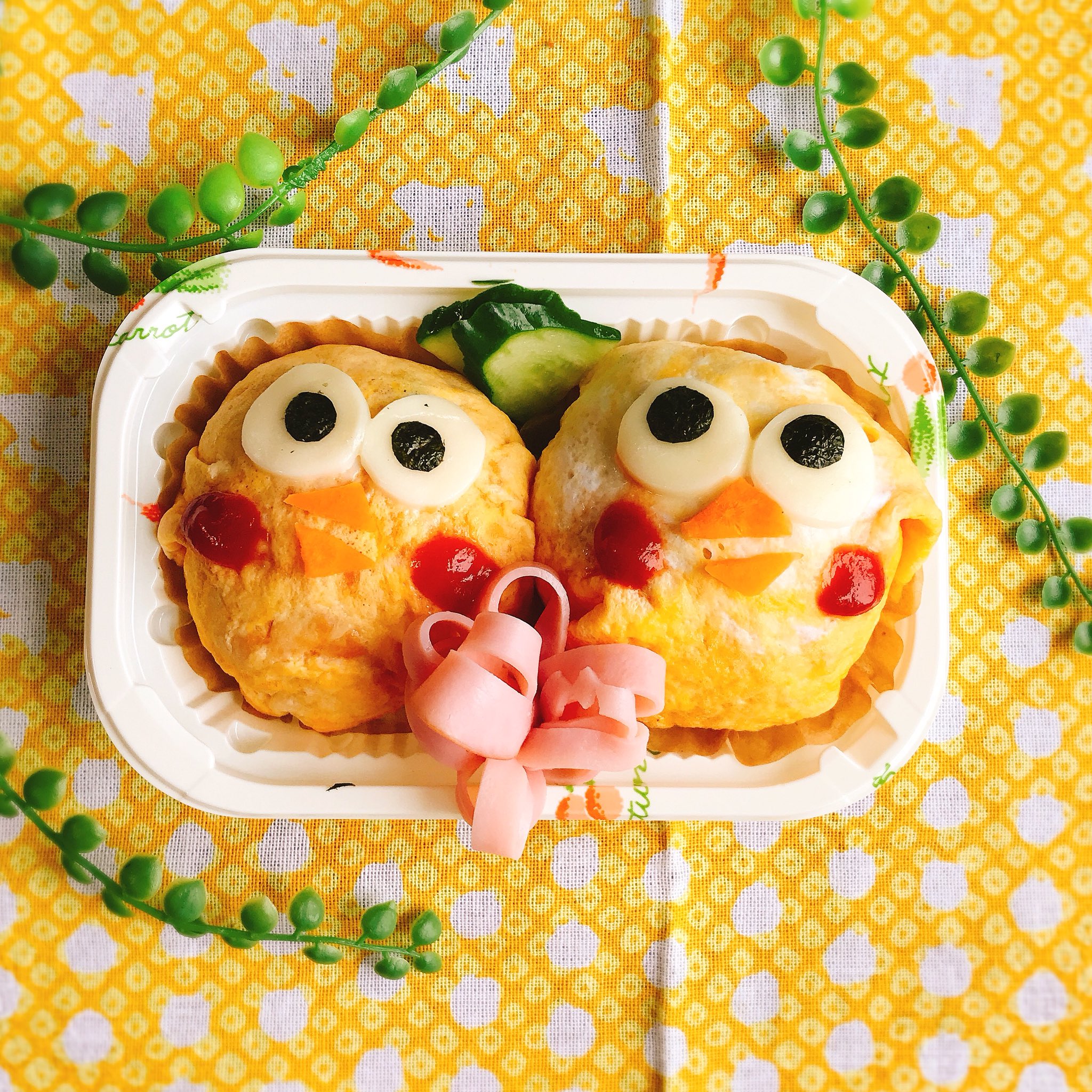 山本ちろ 妄想chiro Cafe店主 Docomo鳥オムライス弁当 ドコモの鳥を作ろうと思ったんですが 何も見ずに仕上がると なんか 違う 名前 ポインコって言うらしい インコやったんかー D 中身はケチャップライス 娘弁当 お昼 お弁当 山本ちろ 妄想chiro Cafe店主 Docomo鳥オムライス弁当 ドコモの鳥を作ろうと思ったんですが 何も見ずに仕上がると なんか 違う 名前 ポインコって言うらしい インコやったんかー D 中身はケチャップライス 娘弁当 お昼 お弁当