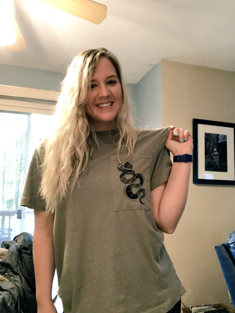 imisssparklin13's tweet photo. Can we talk about how Iβm OBSESSED with this Merch?! @taylornation13 @taylorswift13 @TSOfficialMerch #REPMERCH #myrepmerch ππΌβ¨ https://t.co/gmY24FUQDb