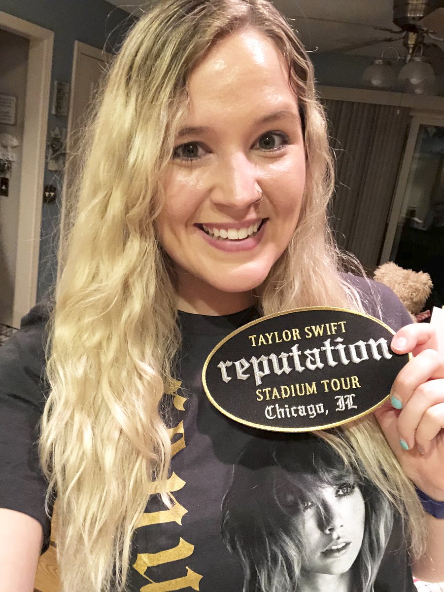 imisssparklin13's tweet photo. Can we talk about how Iβm OBSESSED with this Merch?! @taylornation13 @taylorswift13 @TSOfficialMerch #REPMERCH #myrepmerch ππΌβ¨ https://t.co/gmY24FUQDb