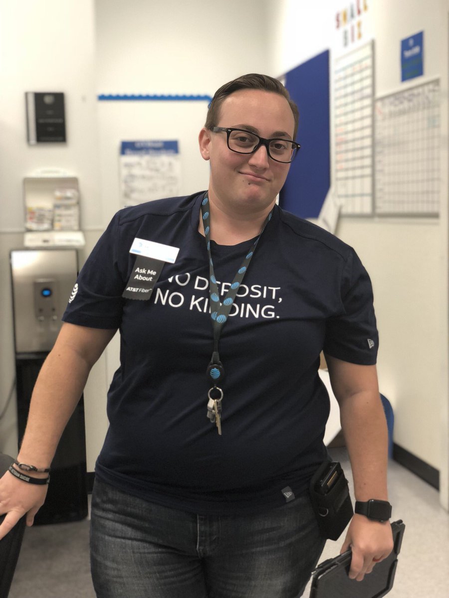 GainesvilleTeam's tweet photo. Leslie’s SECOND double play premium for today! #BundleBundleBundle #HighFive #OneFLA #FloridaFighters https://t.co/7goGgGXRdu