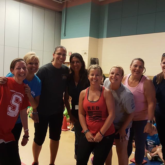 swsd_ccs's tweet photo. Stratton School teachers getting ready for their own Fun Day competition.  #swsd_ccsfunday2018  #SWSD_ccs #swsdlifelonglearners https://t.co/d68uTE0r47 https://t.co/KfgTMdCqJm