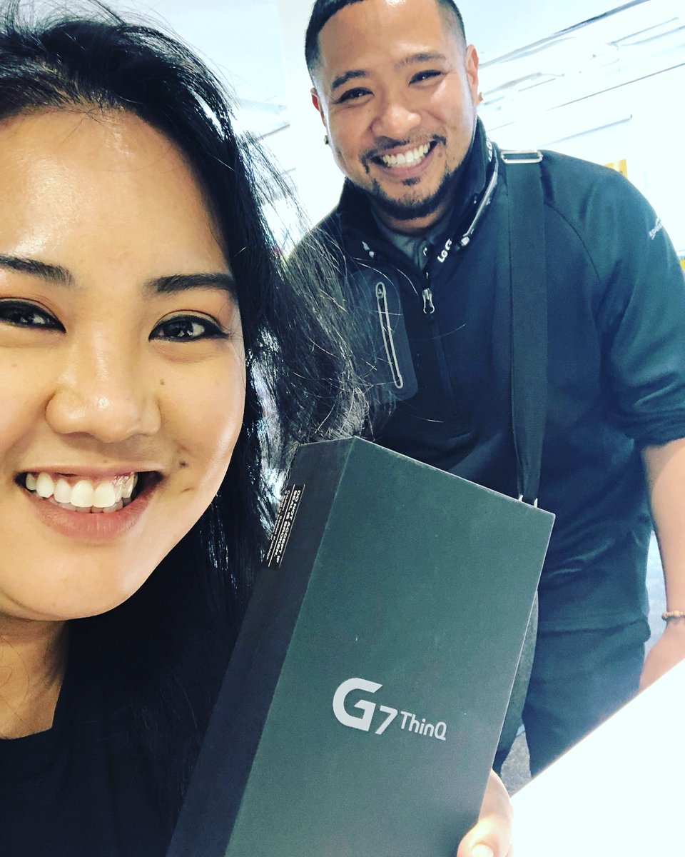 Making one customer happy one LG at a time! #G7PartnerUp @SellWithLG <a href="/ericlgsanfranc1/">Eric LG San Francisco</a>