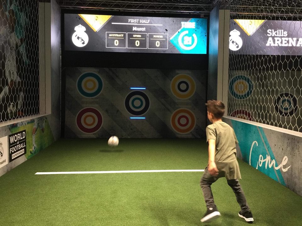 melbourne_kidz's tweet photo. Real Madrid World of Football is now open in Melbourne!
Tickets https://t.co/GrTJ3Rj4C6 ⚽🏆 #RMWOF #RealMadridWOF #ComePlayAU @RealMadridWOF https://t.co/vjupB4g3BQ