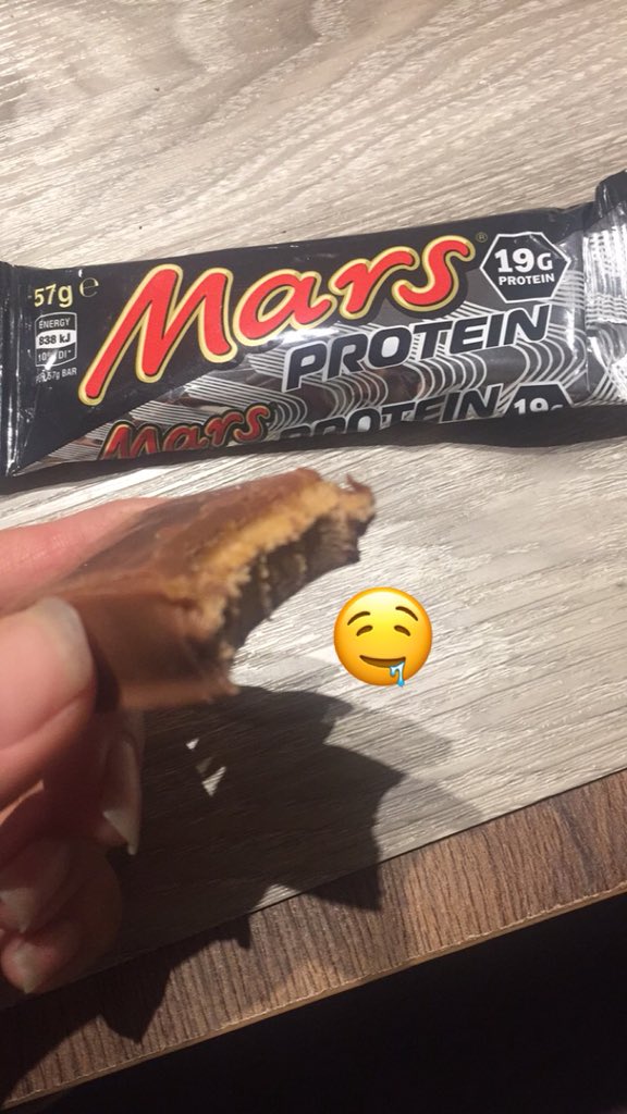 kat__nesss's tweet photo. Yum😍 https://t.co/dev9eR8BSV
