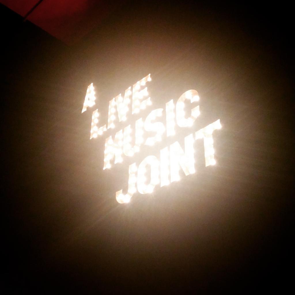 theBCPF's tweet photo. My "office" for the night. My hubs is talented so he gets to do cool stuff #wsnc #dtws #bandwife @theramkat @KXMofficial https://t.co/HgpQyTFK3s