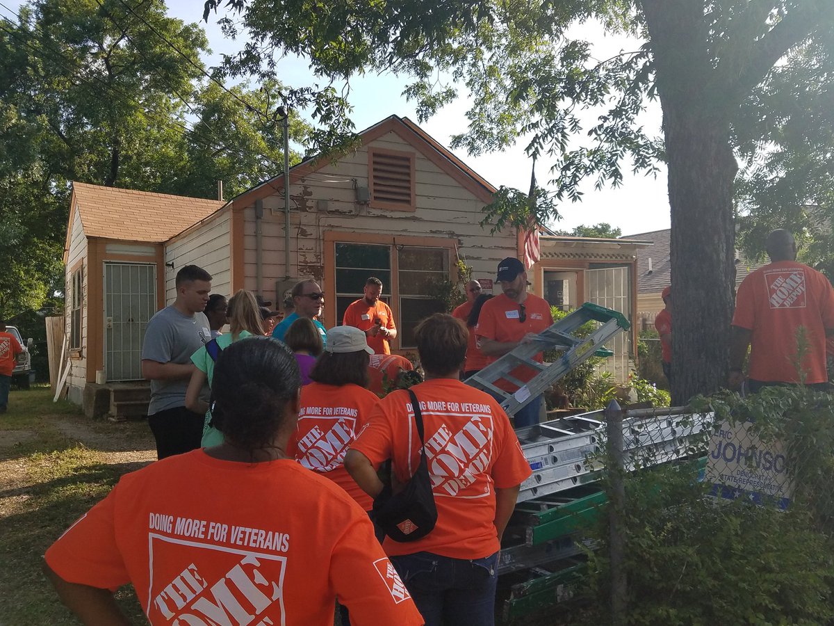 Alex Marshall tweet media