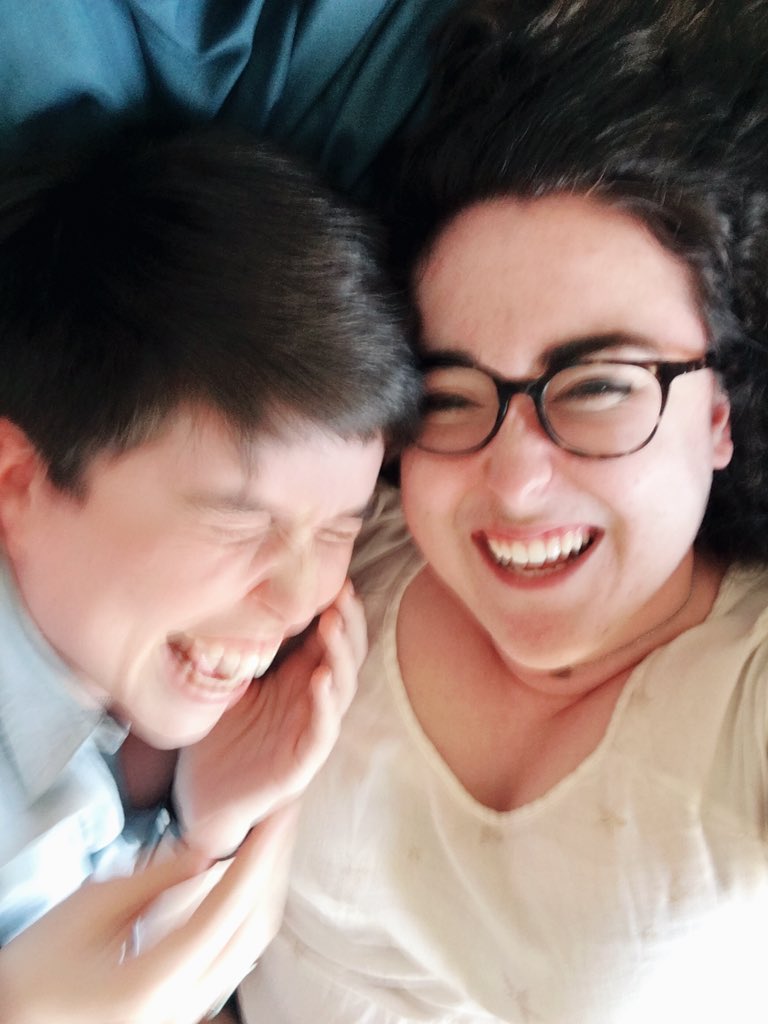 bright__worm's tweet photo. π She's my home sweet home π
ππβ¨πβοΈπΏπΉπ
π @Aloevieraferren π
#PrideMonth2018 #pride #loveislove #pansexual #demisexual #homoromantic #nonbinarygirl #π³οΈβπ https://t.co/24WGmIgDuG