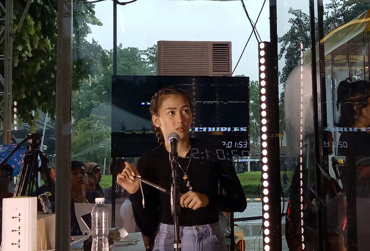MariaLuisaPolis's tweet photo. Win or lose ate, still you make us happy!! Loveyou! 😊😍❤ #FoxPlusShowdown #Fangirling101 https://t.co/QBmz8LIPpc