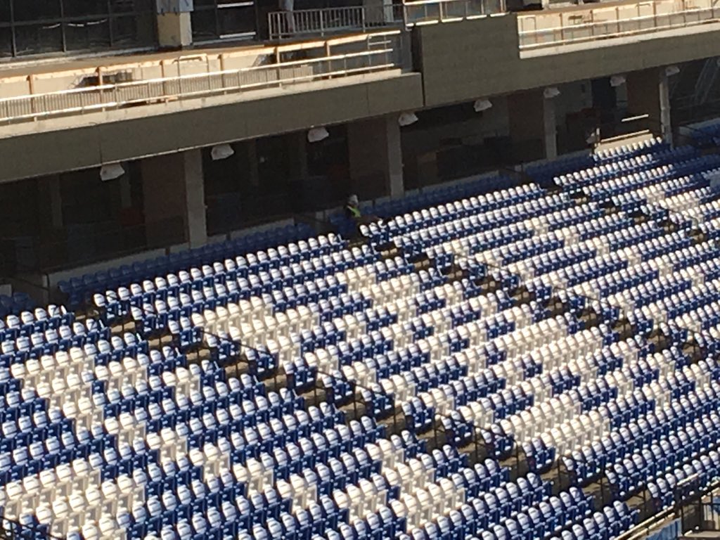 LoneConWorker's tweet photo. Thereโs still construction on the @soccerhof and Iโm still by myself #LoneConstructionWorker . #Alwaysshagging
#DTID
#FCDvMTL https://t.co/5UcPXYsgYp