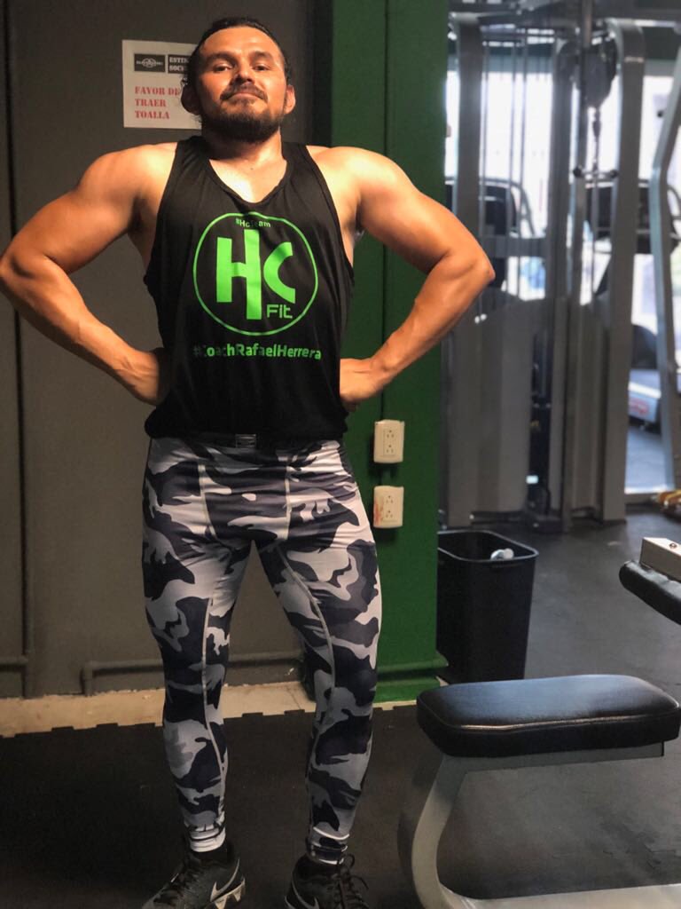 gilbert_21's tweet photo. Gymtime #coachrafaelherrera #gymtime #gymaholic #gymlove #gymlife #fitness #fitlove #fitnesslove #fitnessaddict #hcteam #hcfit #photography #photooftheday #posing #flex #competition #fisicoconstructivismo #mamado https://t.co/6YmNMaXHnW