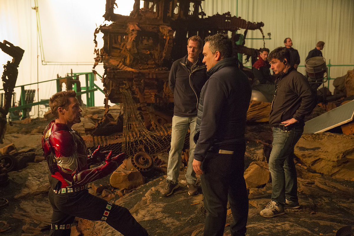 MCU_Direct's tweet photo. Two new behind-the-scenes photos from the #AvengersInfinityWar set featuring @RobertDowneyJr and @TomHolland1996: https://t.co/WL83aYjnya