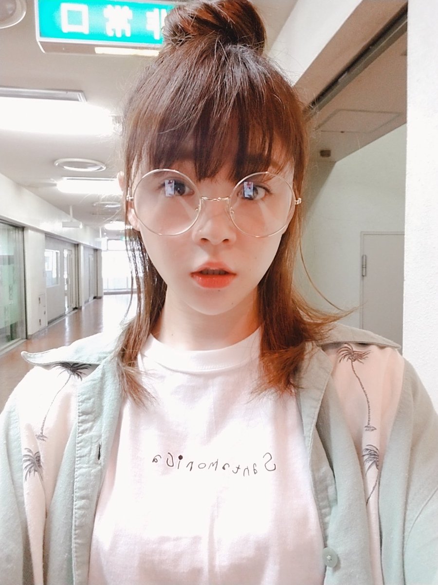 池田恵理 Twitter वर ちろっと早朝撮影でした お腹空いた 懐かしい朝弁食べる ゆで卵か唐揚げか選べるんだけど 今日は唐揚げ また会いたい撮弁