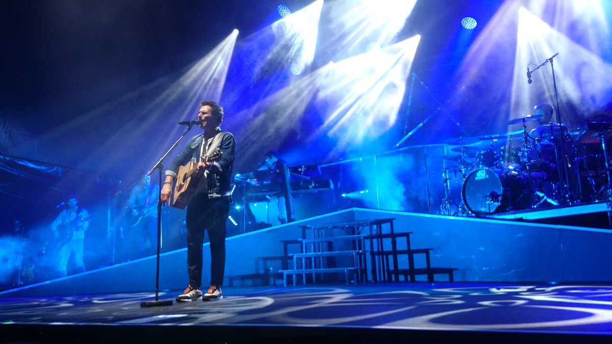 Alien_MTota's tweet photo. Quelle belle soirée, merci ❤️#Addictour #antigny #metivson @jeromekerio @hugomarcus_hm https://t.co/8MmBmQYEgM