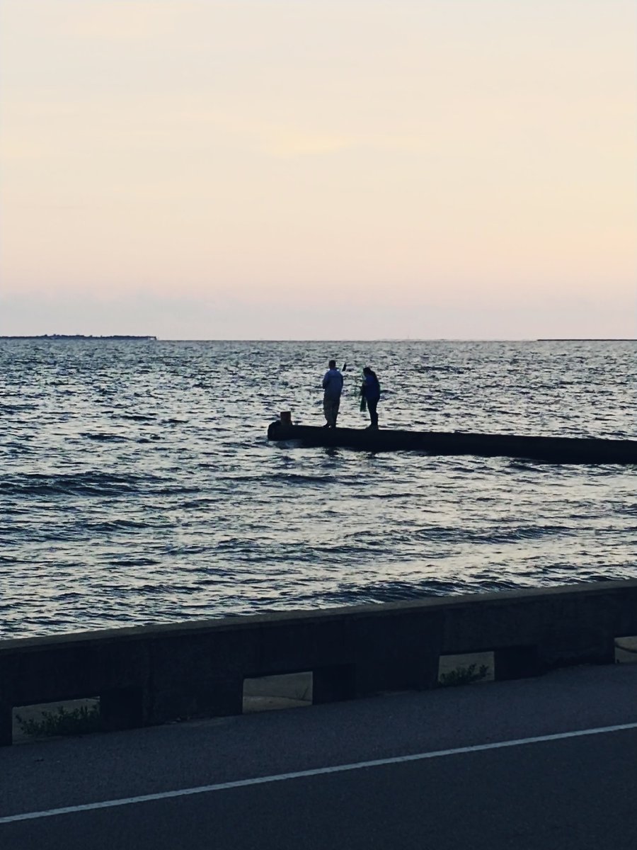 bricewigginsMS's tweet image. Life @ #sunset on @msgulfcoast. #peaceful #castnet