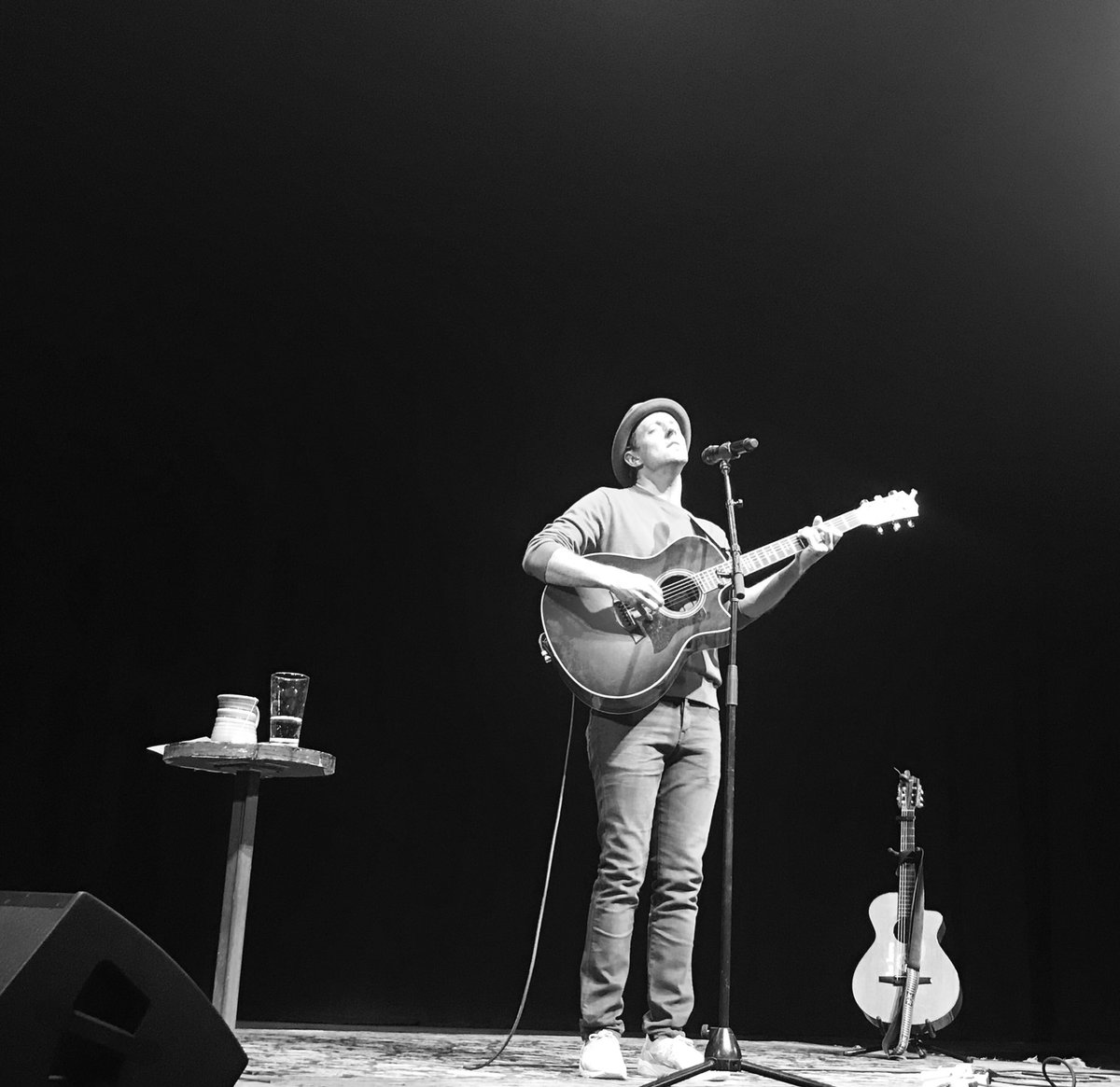 jaself721's tweet photo. @jason_mraz ——throw back to your first concert after Waitress, Raleigh NC 2018. Fantastic Show!! https://t.co/0TsV55U2ru