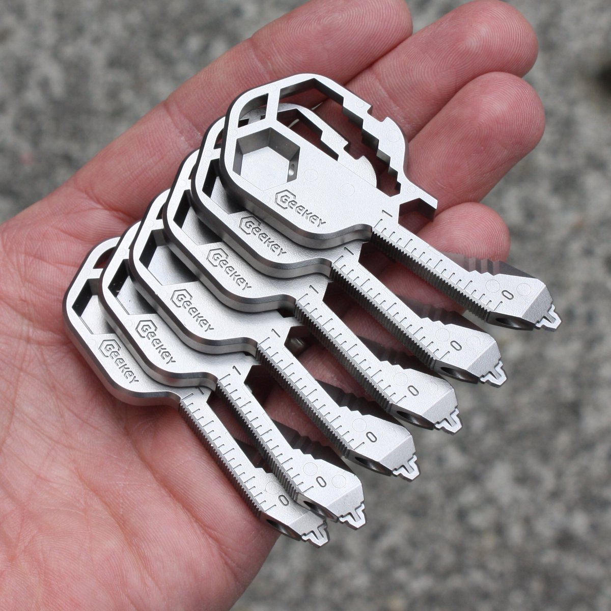 Ключ мультитул. GEEKEY Multi-Tool. Мультитул на ключи. Органайзер-мультитул для ключей. Мультитул для стоматолога.