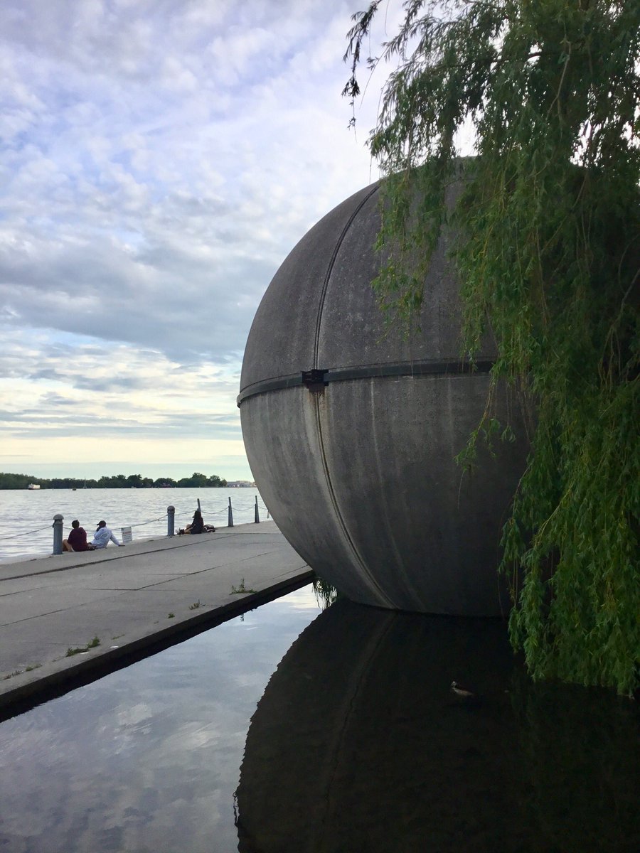 Agentdawn1's tweet photo. #yearofdawn #powerweekend #DivaRun #torontoisland #WorldNakedBikeRide https://t.co/unvqgaHVvb