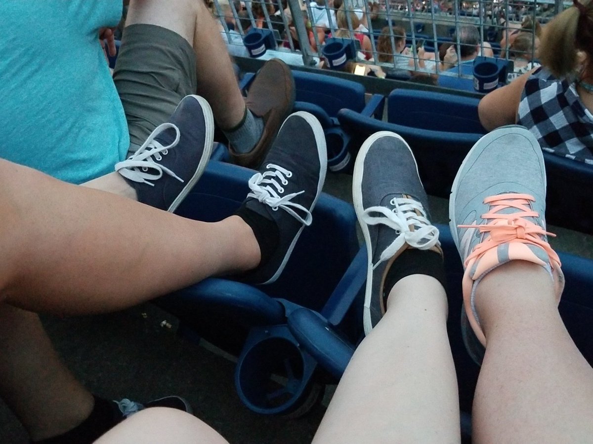 MMcMahon1234's tweet photo. A girl can never have too many shoes @DurangoBoots  #NeedMoreBoots #DurangoBoots #CMAfest18 https://t.co/Eumh6Ty24a